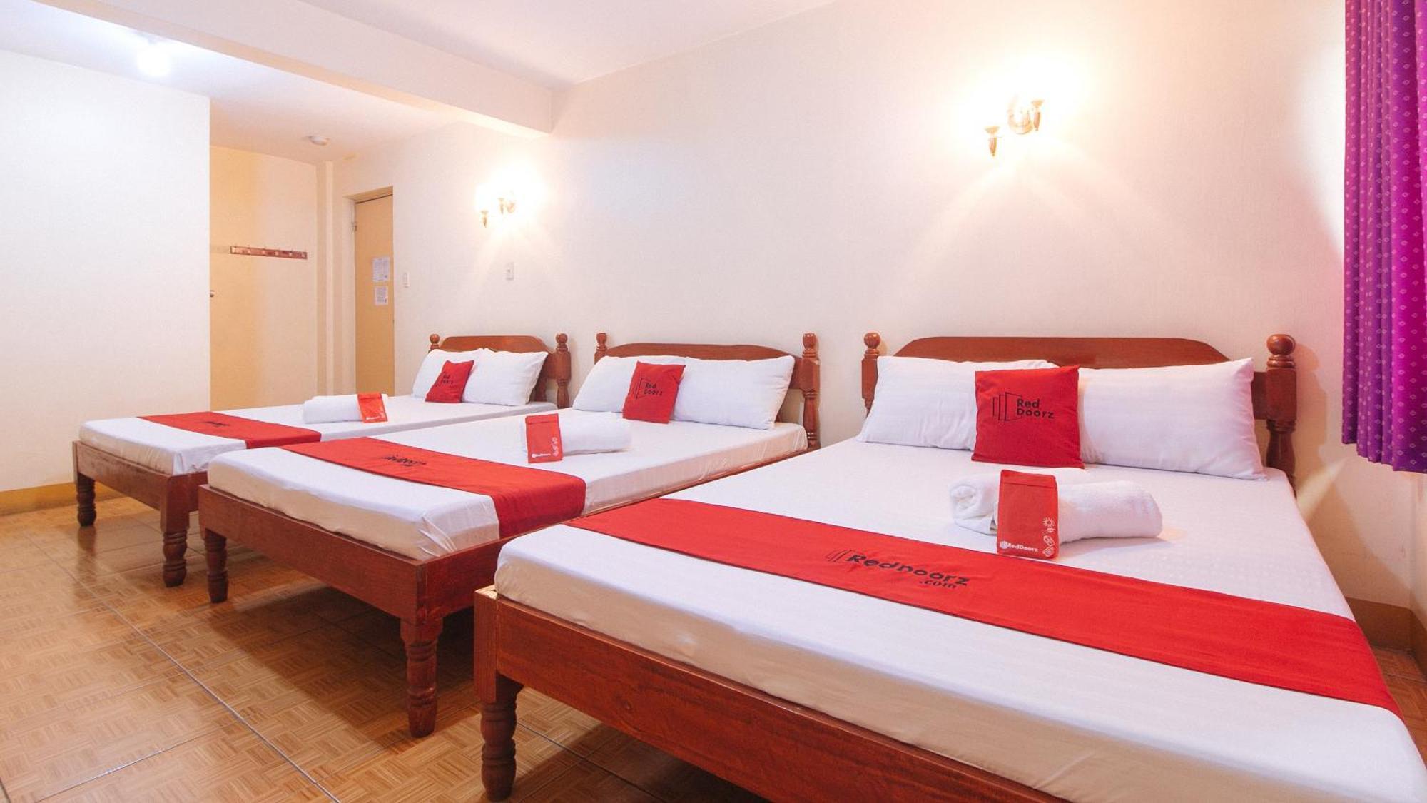 Reddoorz @ Golden Victory Hotel Mabalacat Pampanga 外观 照片
