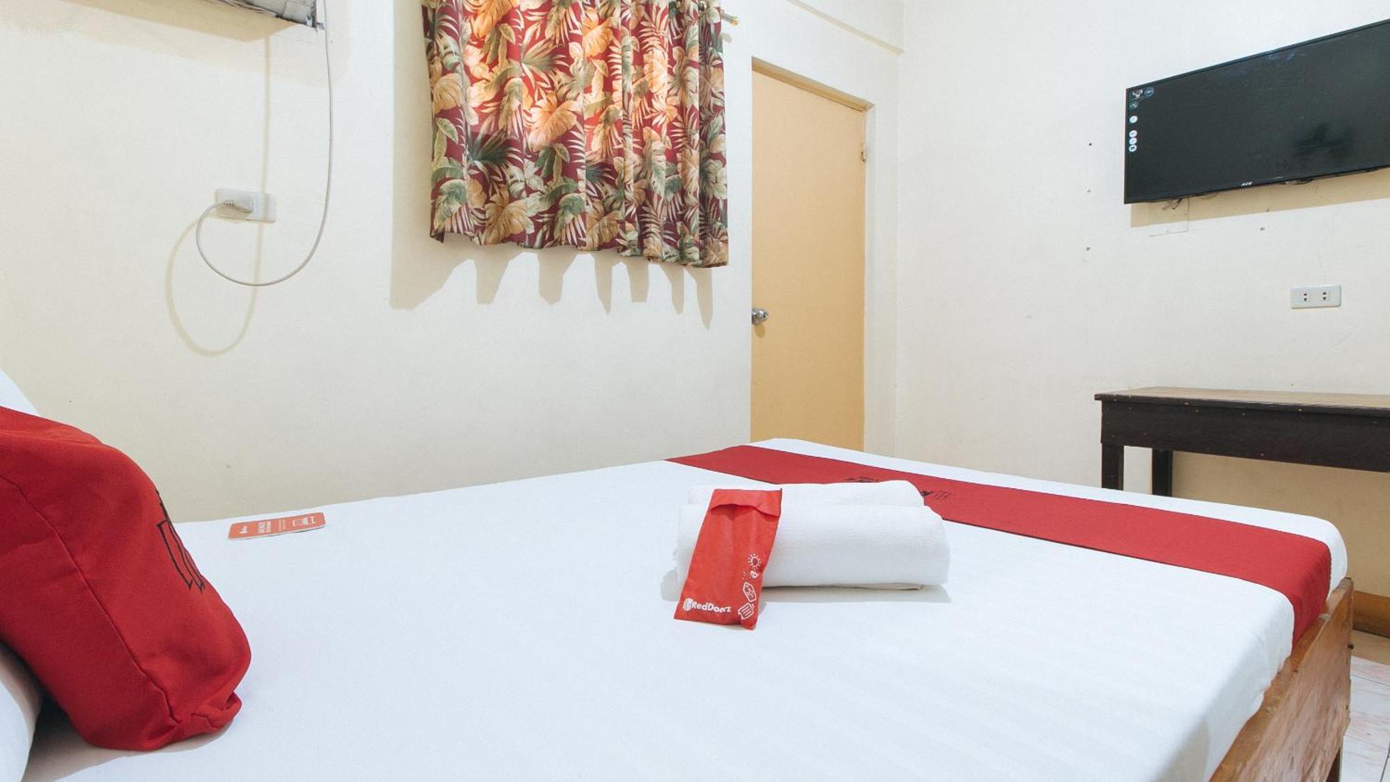 Reddoorz @ Golden Victory Hotel Mabalacat Pampanga 外观 照片